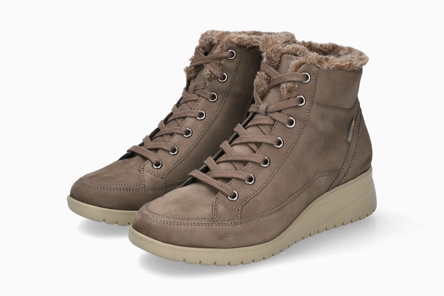 Ilka - Walnut | M5RX | M5RX