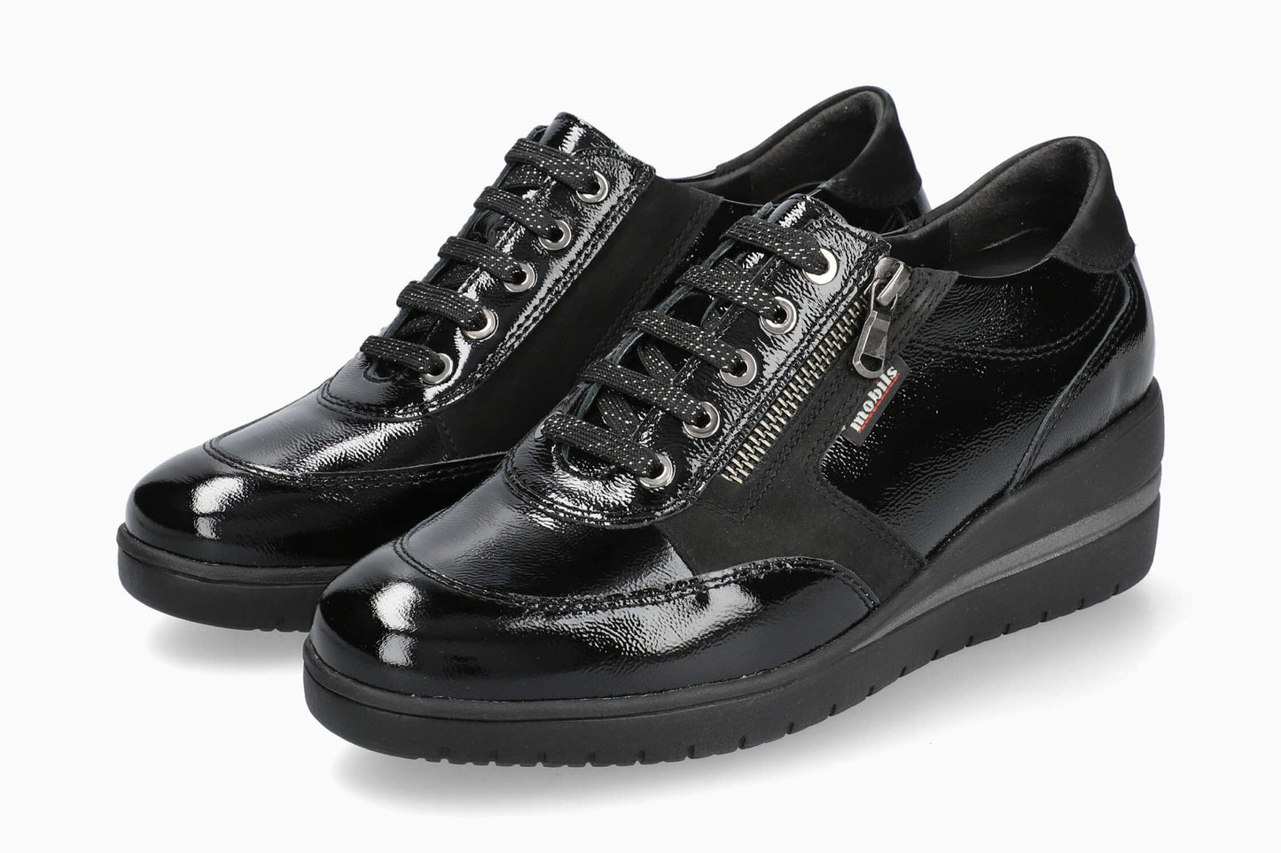 Patrizia - Black | M7PG