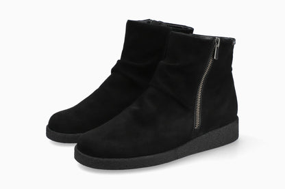 Cassandra - Black | M0AE