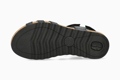 Quirina - Black | M2EG