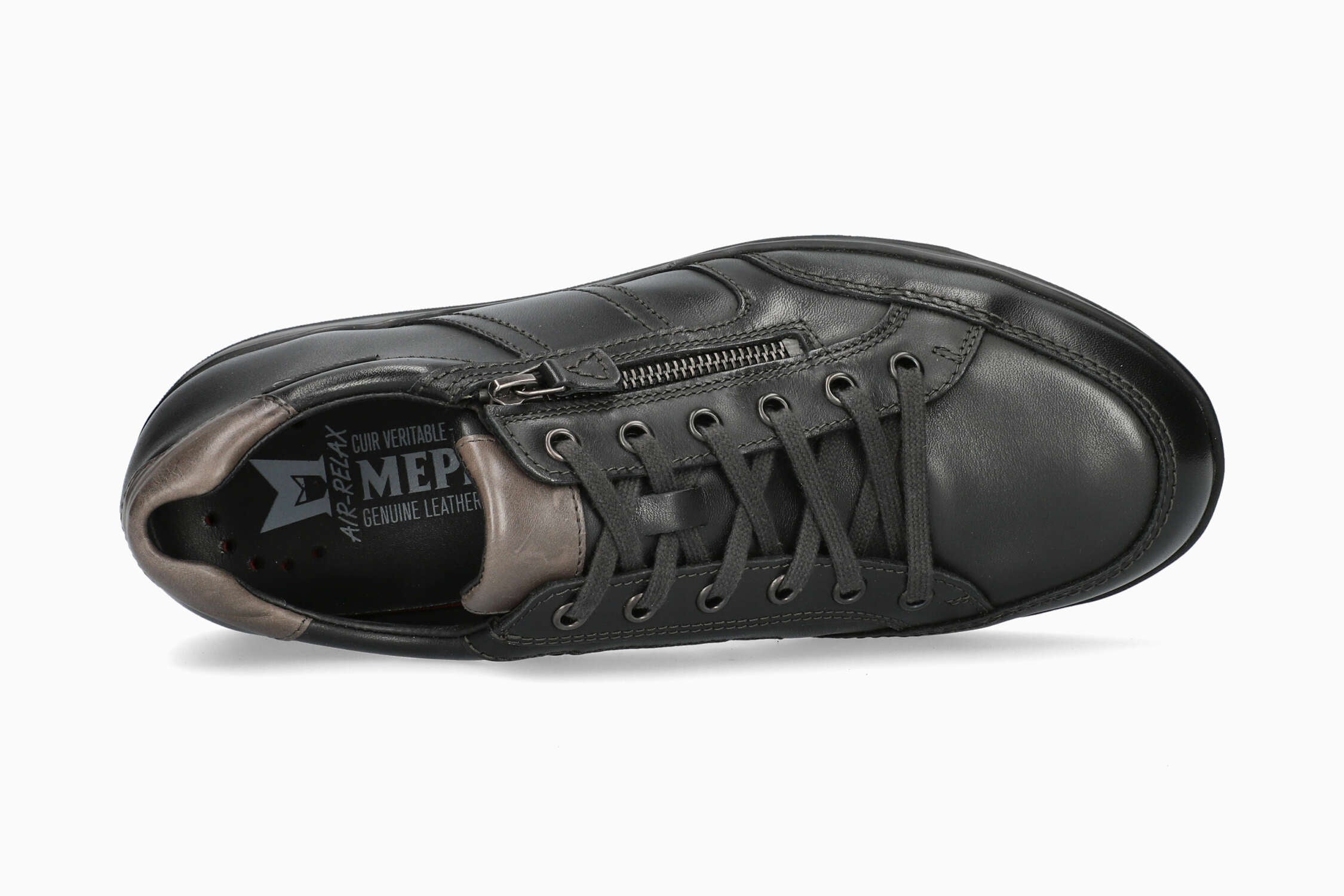 Lisandro W. - Black | M2UQ