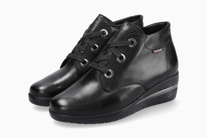 Peryne - Black | MVH9