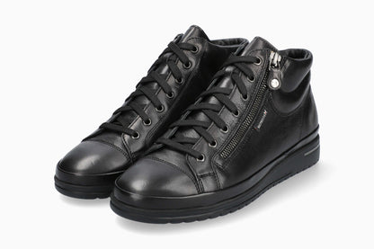 Julie - Black | M4UR