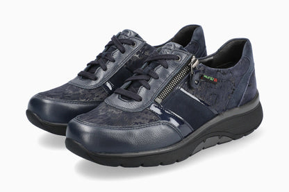 Izae - Navy | M4XW