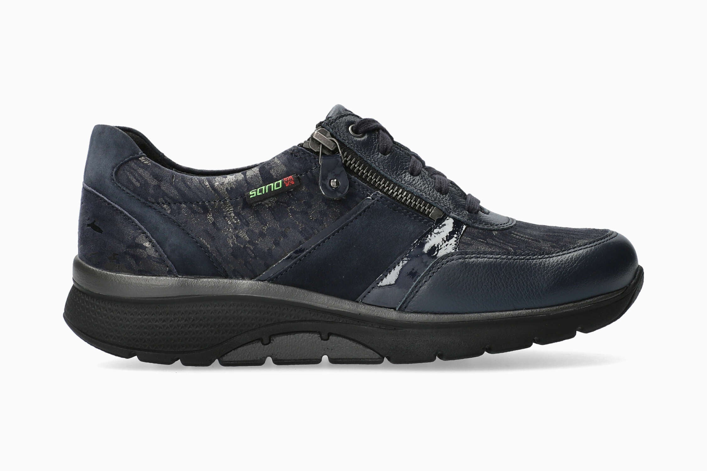 Izae - Navy | M4XW