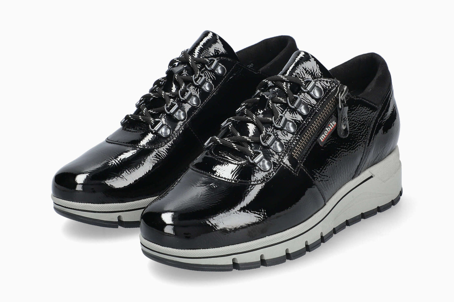Gwenn - Black | M6AS