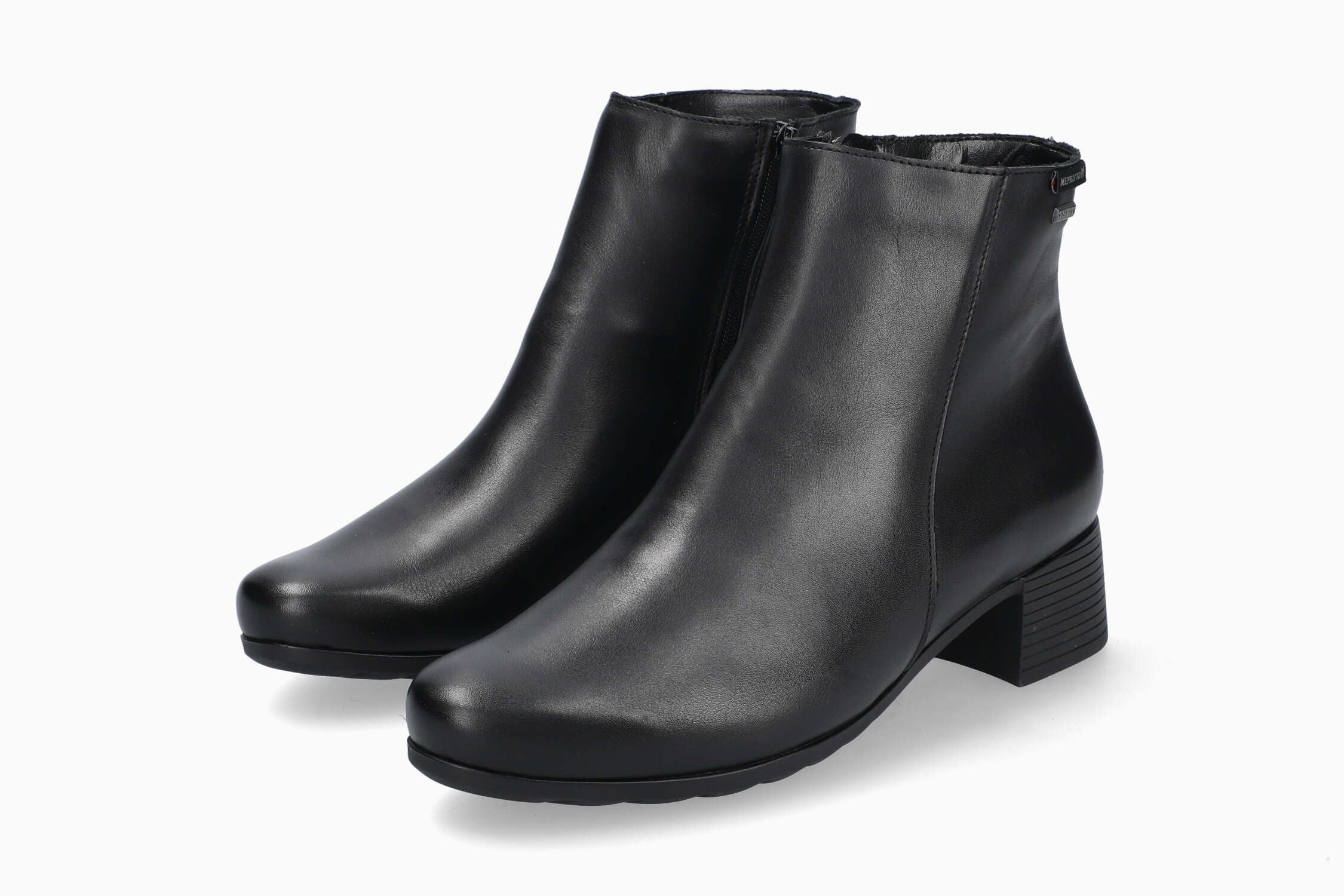 Giona Mt - Black | MPZ7