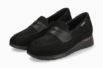 Elyna - Black | M6SB
