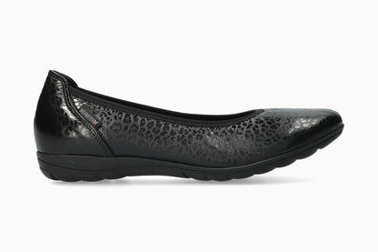 Emilie - Black | M6RL