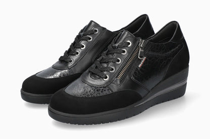 Patrizia - Black | M6SV