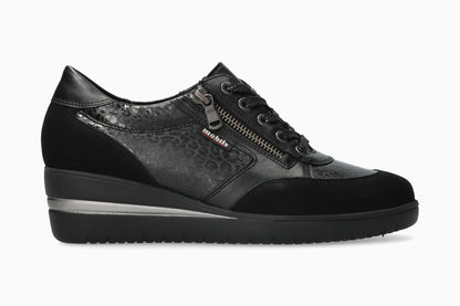 Patrizia - Black | M6SV