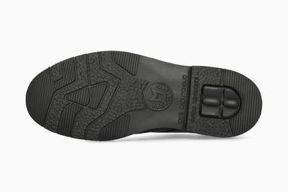 Max - Black | MC10