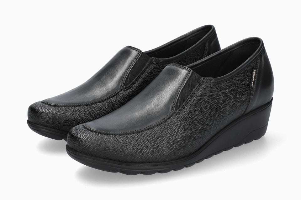 Bertina - Black | M6XT