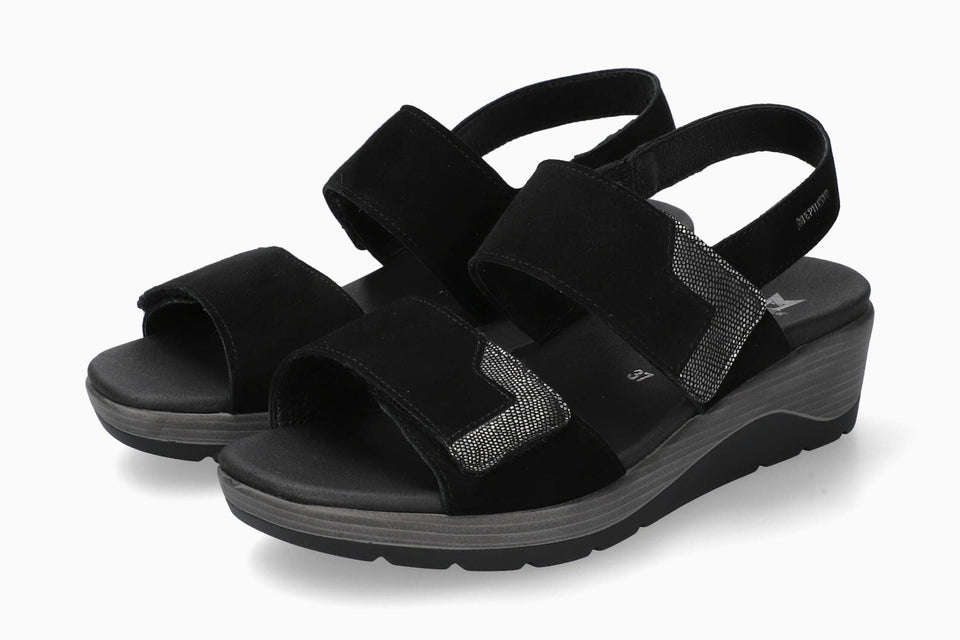 Calie - Black | M7DL