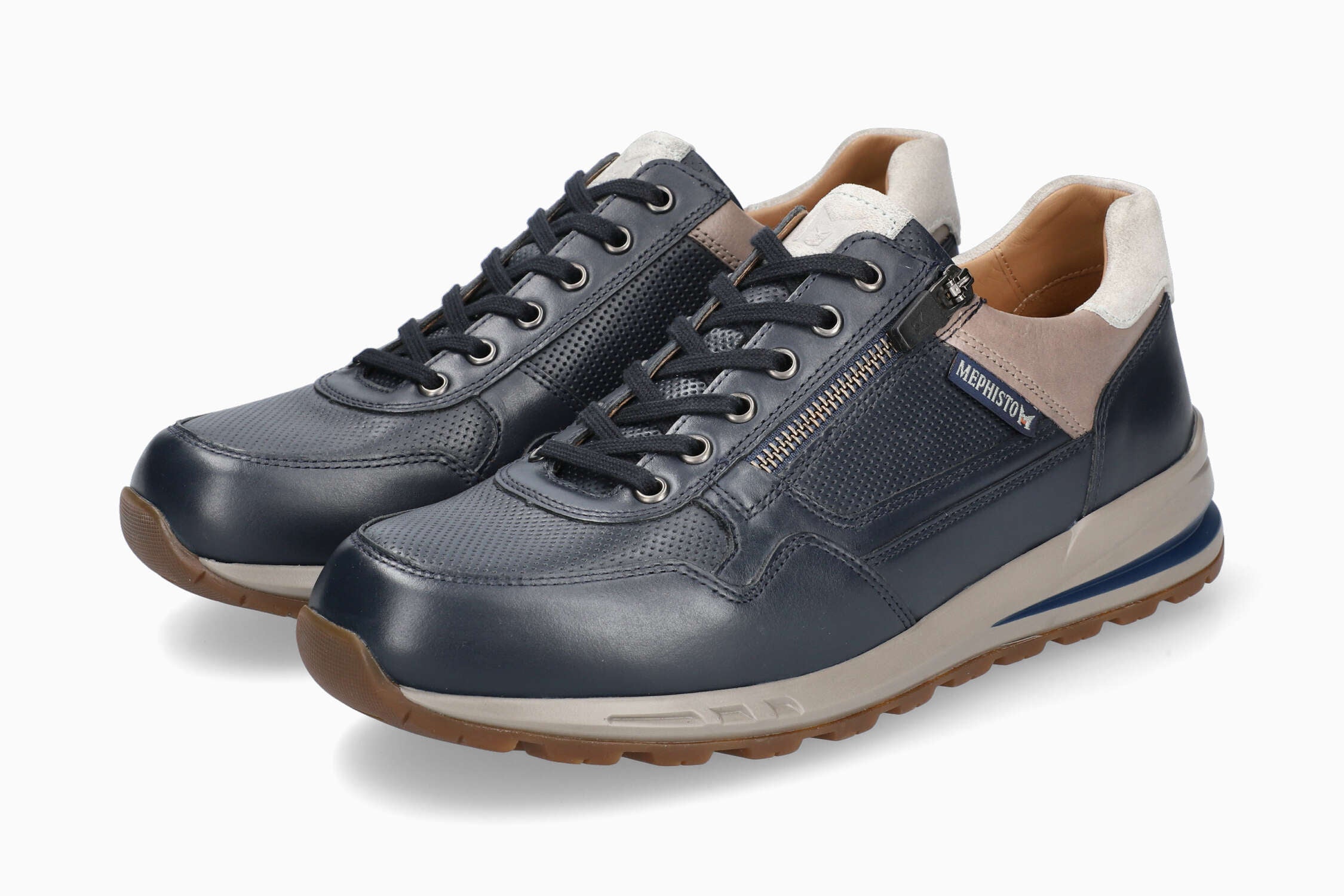 Bradley - Navy | M7IV