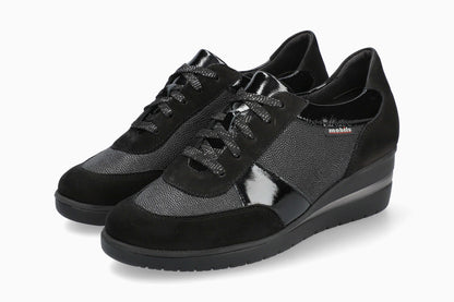 Paige - Black | M7QE
