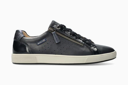 Nikita - Navy | M7OW