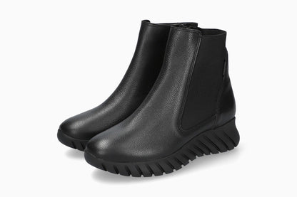 Fabiola - Black | M5XU