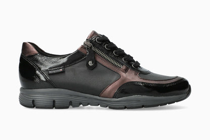 Ylona - Black | M7PU