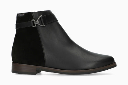 Houria - Black | M7QQ