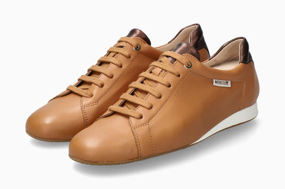 Bessy - Brandy | M7YE