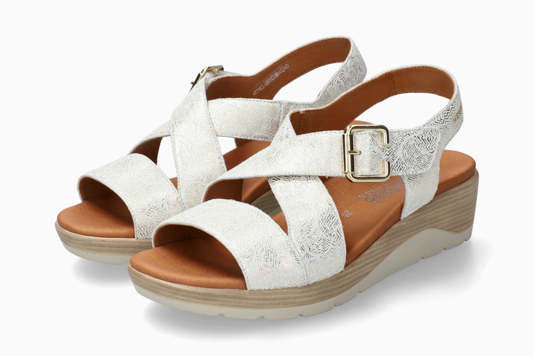 Claudine - White | M7UN