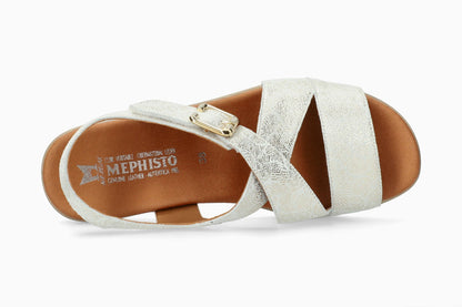 Claudine - White | M7UN