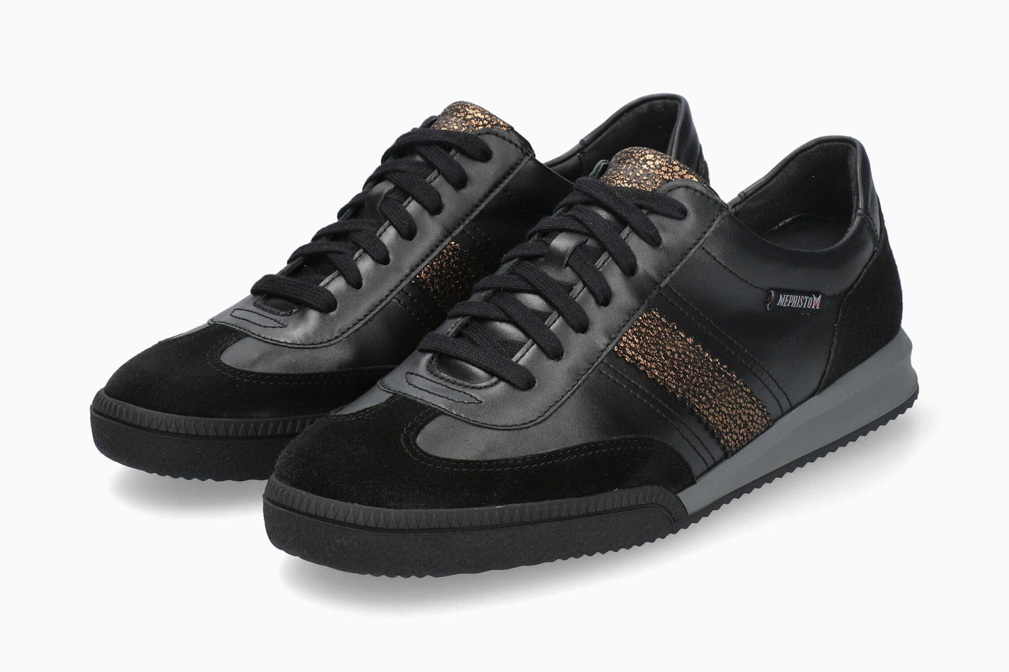 Witney - Black | M8LR