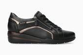 Chlea - Black | M8OL