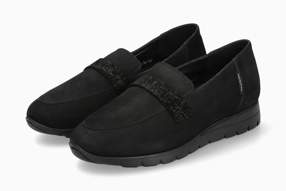 Dixie - Black Women Slip-Ons
