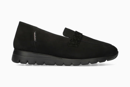 Dixie - Black Women Slip-Ons