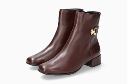 Johana - Cordovan Women Ankle Boots With Heel